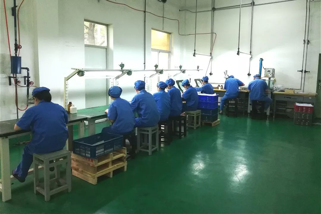 【主題教育促發(fā)展&lt;1&gt;】“四個(gè)確保”助力華川工業(yè)實(shí)現(xiàn)“雙過半”